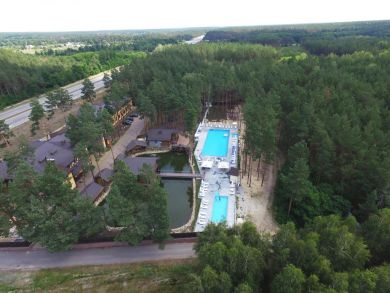Hotels with a swimming pool near Kyiv